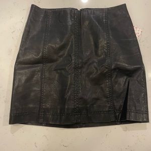 Black free people skirt